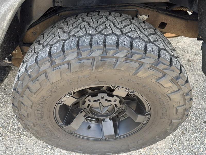 Jeep Wrangler Unlimited Sport RWD 2010