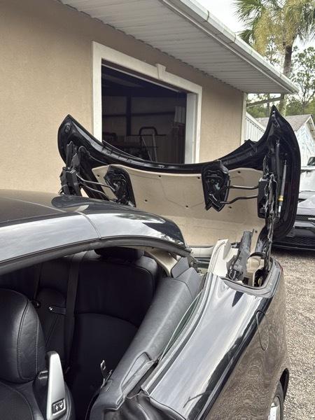 Lexus IS C IS 250C 2010