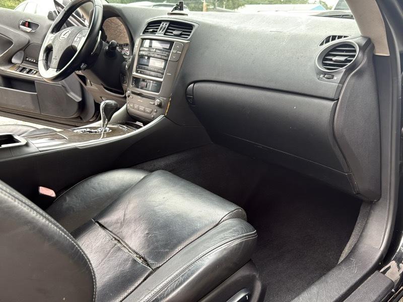 Lexus IS C IS 250C 2010
