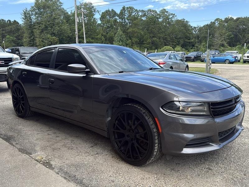 Dodge Charger SE 2015