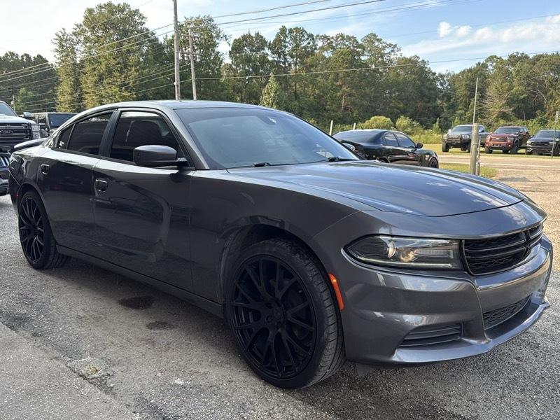Dodge Charger SE 2015