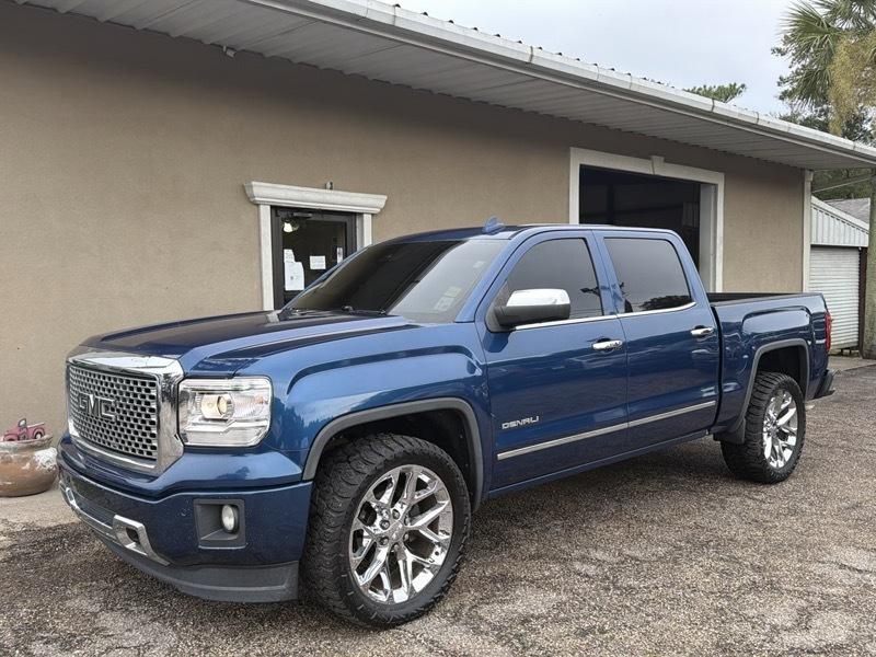 GMC Sierra 1500 Denali Crew Cab Short Box 2WD 2015