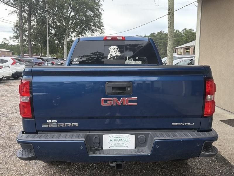 GMC Sierra 1500 Denali Crew Cab Short Box 2WD 2015