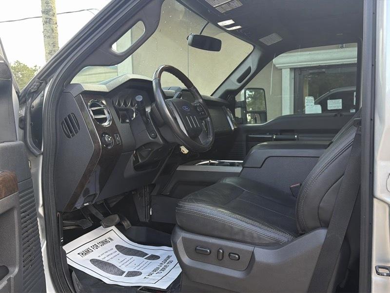 Ford F-250 SD Platinum Crew Cab 4WD 2016