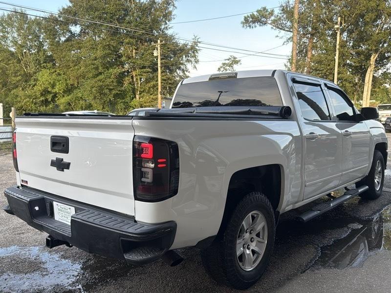Chevrolet Silverado 1500 4WD Crew Cab 147" LT 2017