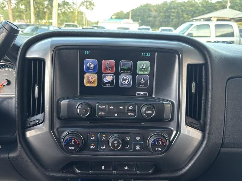 Chevrolet Silverado 1500 4WD Crew Cab 147" LT 2017