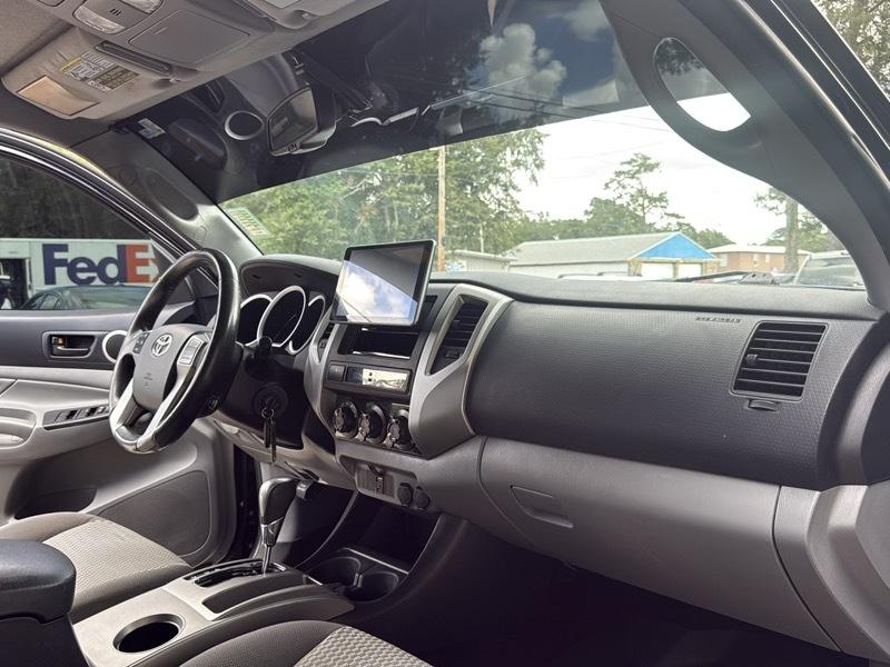 Toyota Tacoma PreRunner Double Cab V6 Auto 2WD 2013