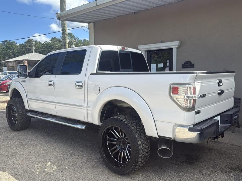 Ford F-150 4WD SuperCrew 150" Lariat 2013
