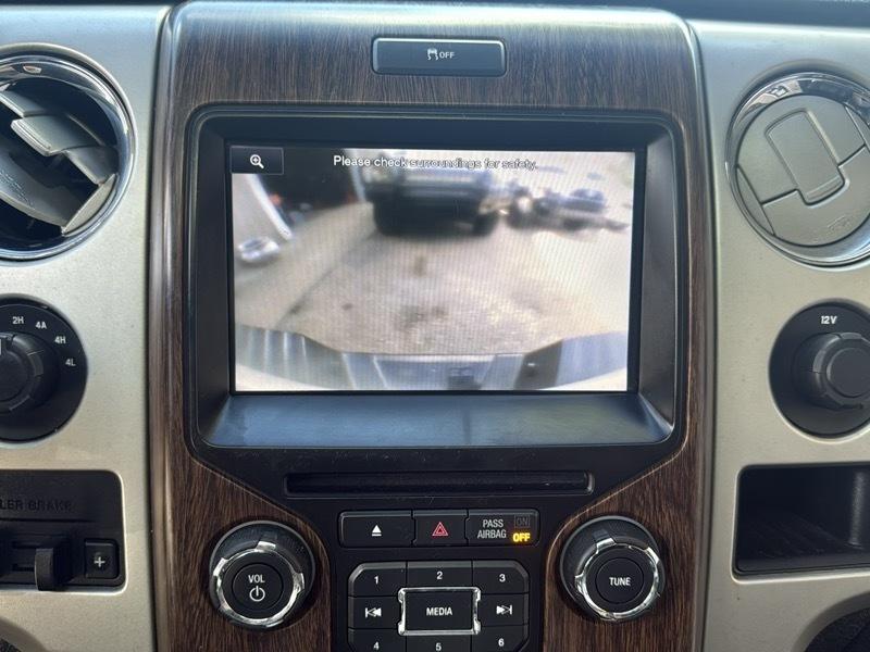 Ford F-150 4WD SuperCrew 150" Lariat 2013