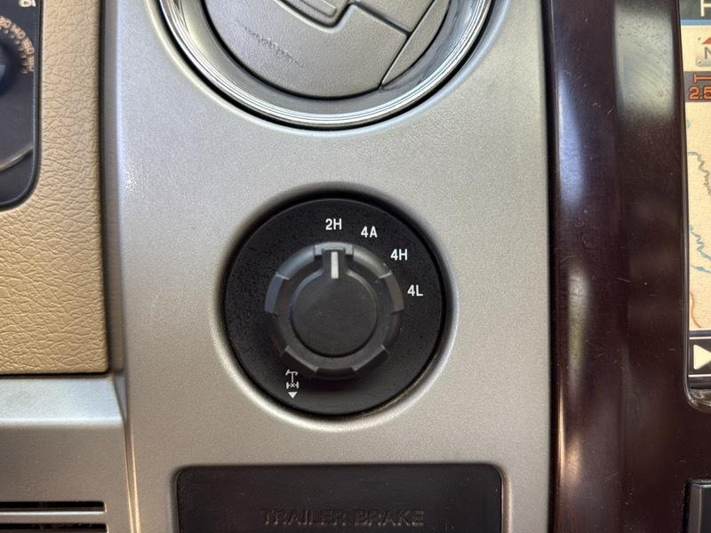 Ford F-150 4WD SuperCrew 157" King Ranch 2012
