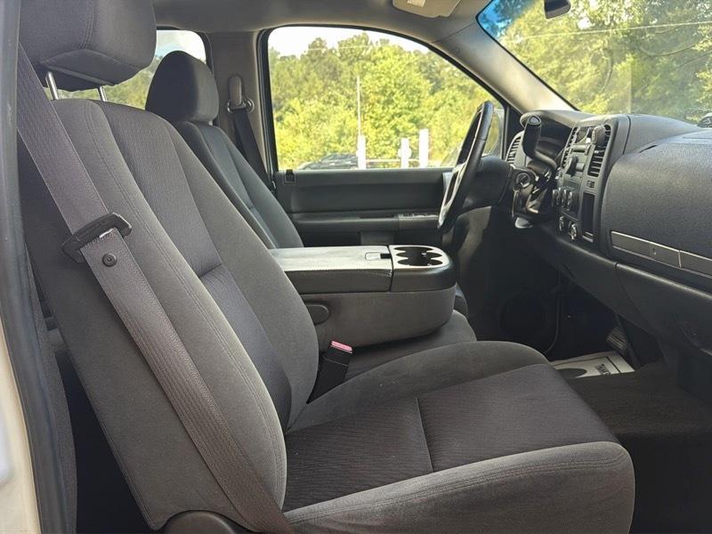 Chevrolet Silverado 1500 1LT Crew Cab 4WD 2009