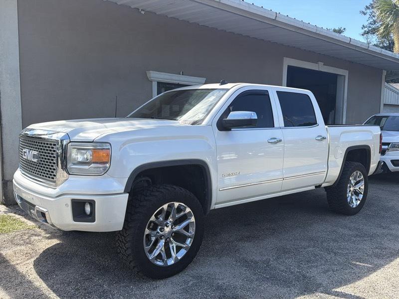 GMC Sierra 1500 Denali Crew Cab 4WD 2014