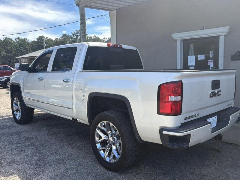 GMC Sierra 1500 Denali Crew Cab 4WD 2014