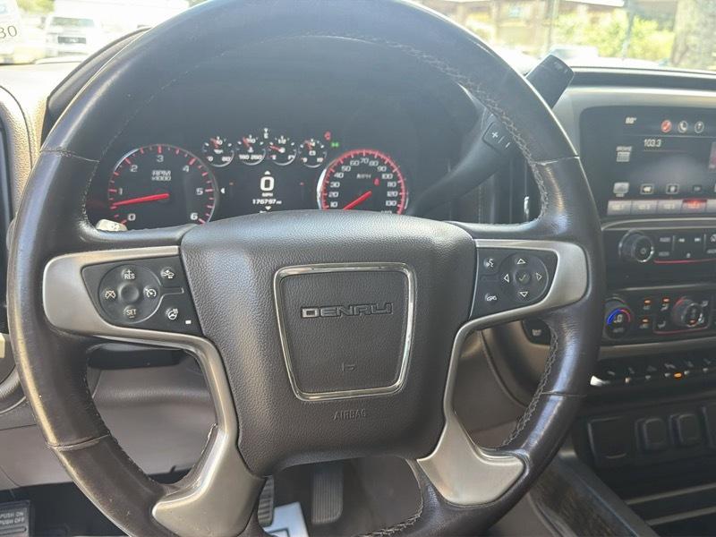 GMC Sierra 1500 Denali Crew Cab 4WD 2014
