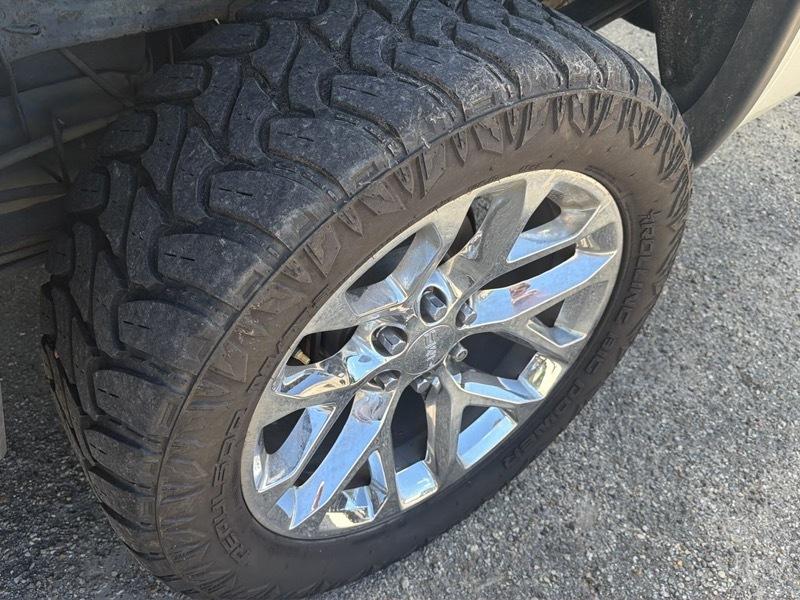 GMC Sierra 1500 Denali Crew Cab 4WD 2014