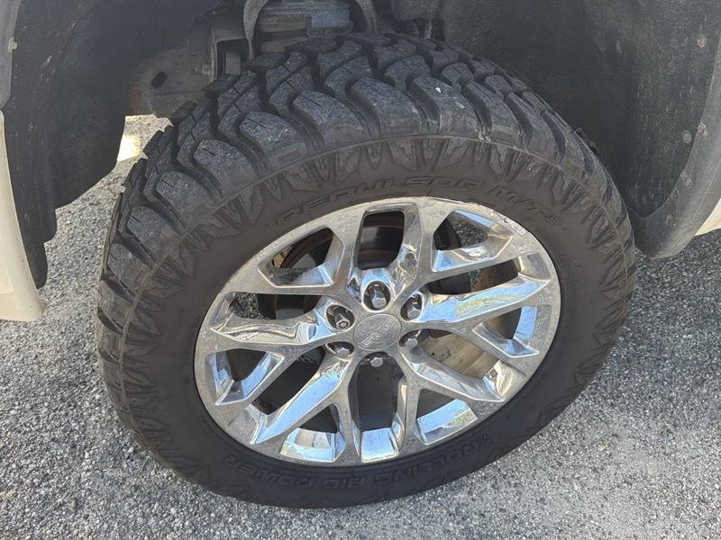 GMC Sierra 1500 Denali Crew Cab 4WD 2014