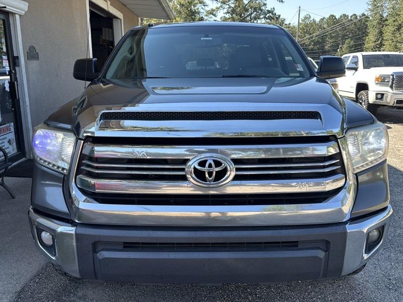 Toyota Tundra SR5 5.7L V8 FFV CrewMax 4WD 2016