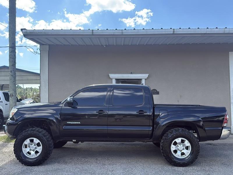 Toyota Tacoma Double Cab V6 5AT 4WD 2014