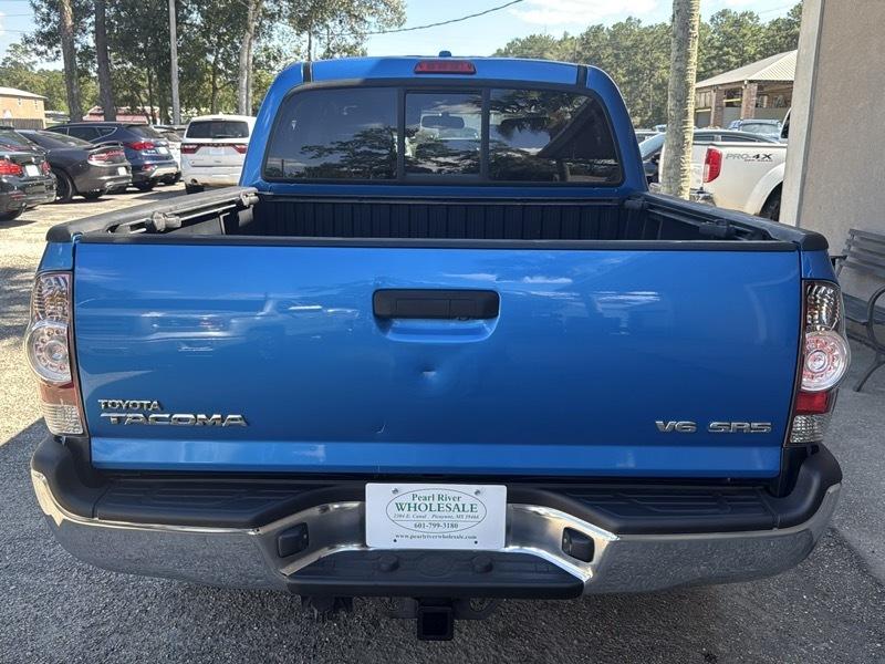 Toyota Tacoma Double Cab V6 4WD 2010