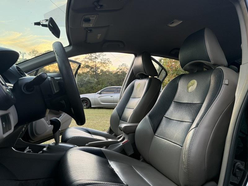 Honda Insight EX 2010