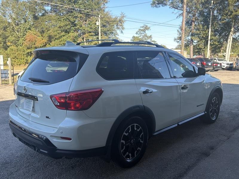 Nissan Pathfinder SL 2020