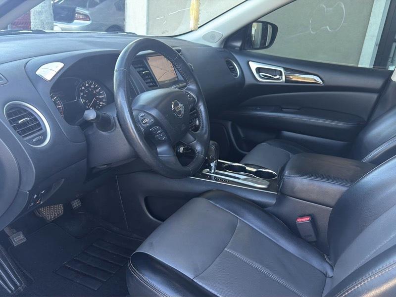 Nissan Pathfinder SL 2020