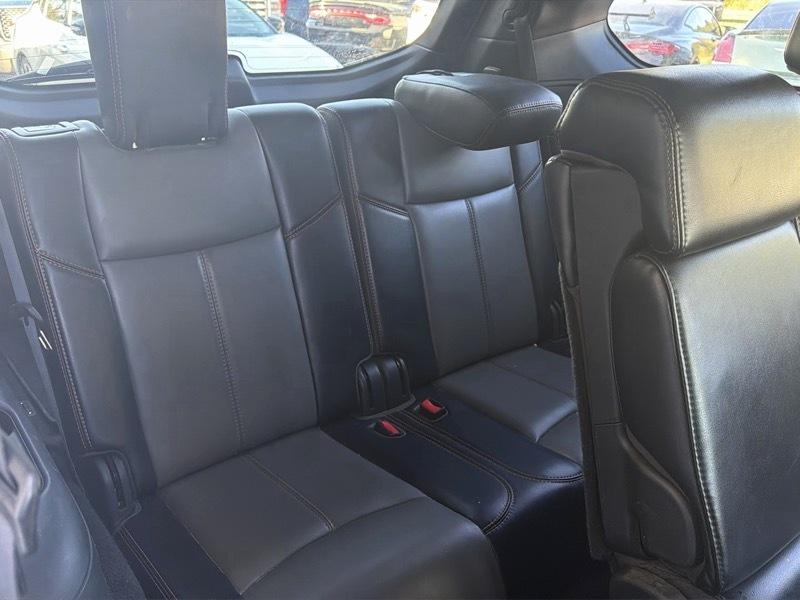 Nissan Pathfinder SL 2020