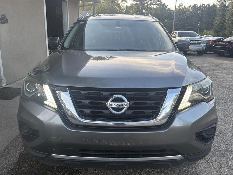 Nissan Pathfinder S 2020