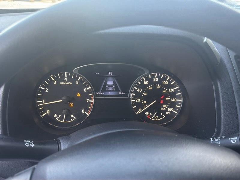 Nissan Pathfinder S 2020