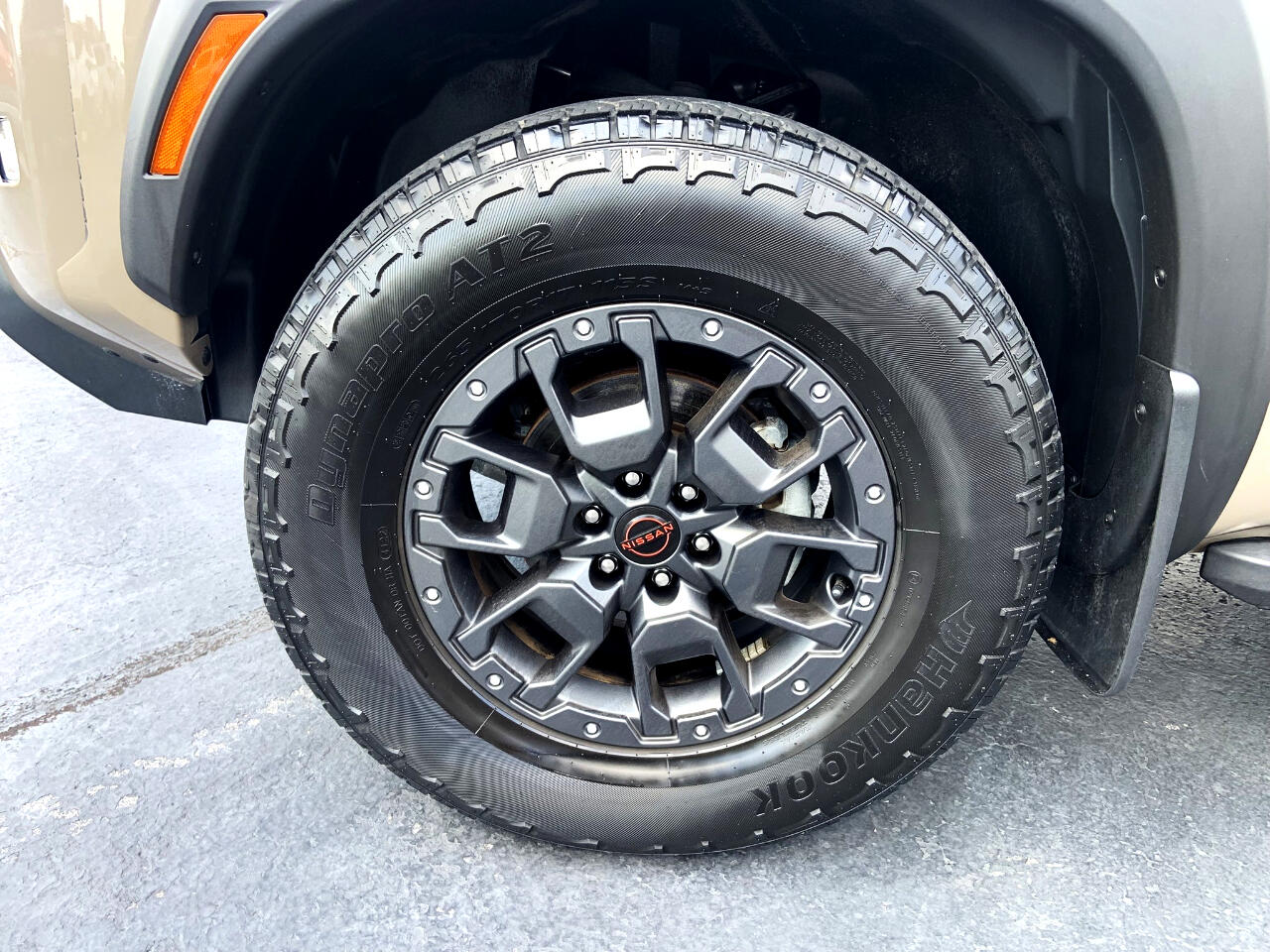 Nissan Frontier Crew Cab 4x4 PRO-4X Auto *Ltd Avail* 2023 Nissan Frontier Crew Cab 4x4 PRO-4X Auto *Ltd Avail* 2023