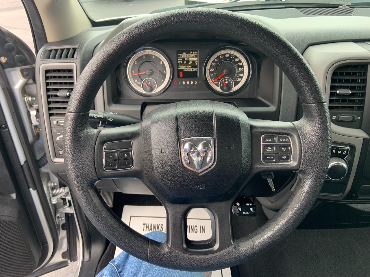 RAM 1500 Tradesman 4x2 Regular Cab 6'4" Box 2017