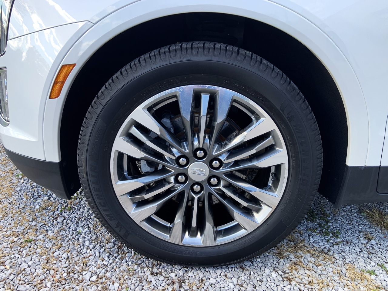 Cadillac XT5 FWD 4dr Premium Luxury 2017 Cadillac XT5 FWD 4dr Premium Luxury 2017