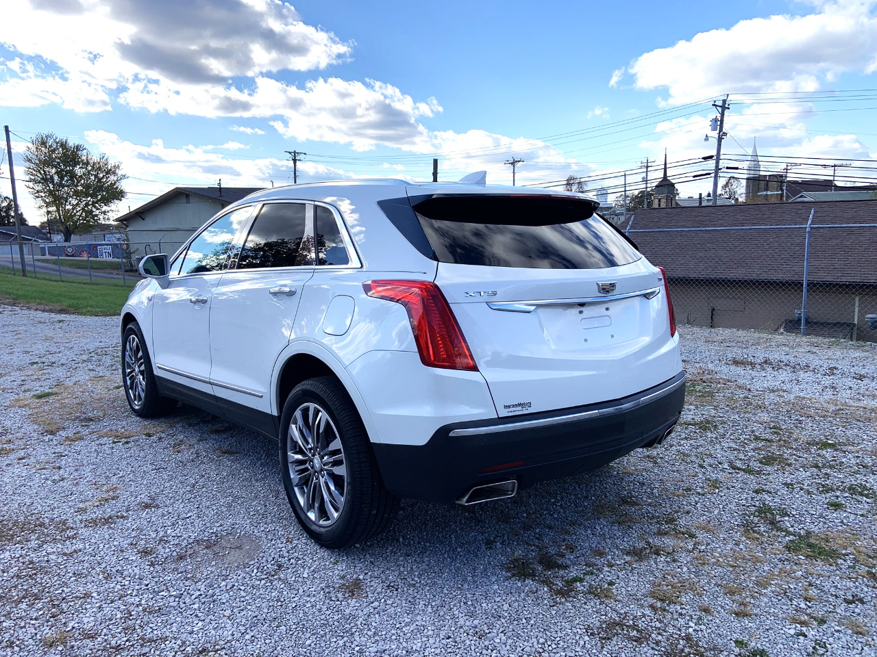 Cadillac XT5 FWD 4dr Premium Luxury 2017 Cadillac XT5 FWD 4dr Premium Luxury 2017