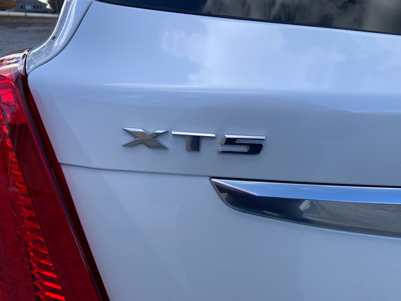 Cadillac XT5 FWD 4dr Premium Luxury 2017 Cadillac XT5 FWD 4dr Premium Luxury 2017