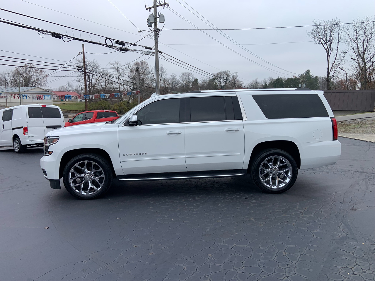 2018 Chevrolet Suburban 1500 Premier photo 3