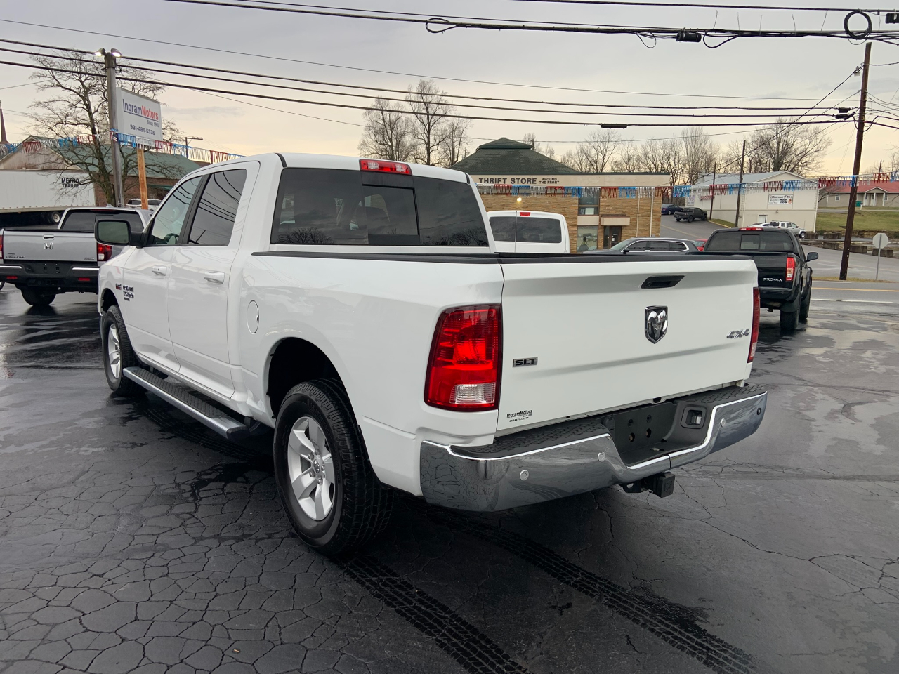 RAM 1500 Classic SLT 4x4 Crew Cab 5'7" Box 2020