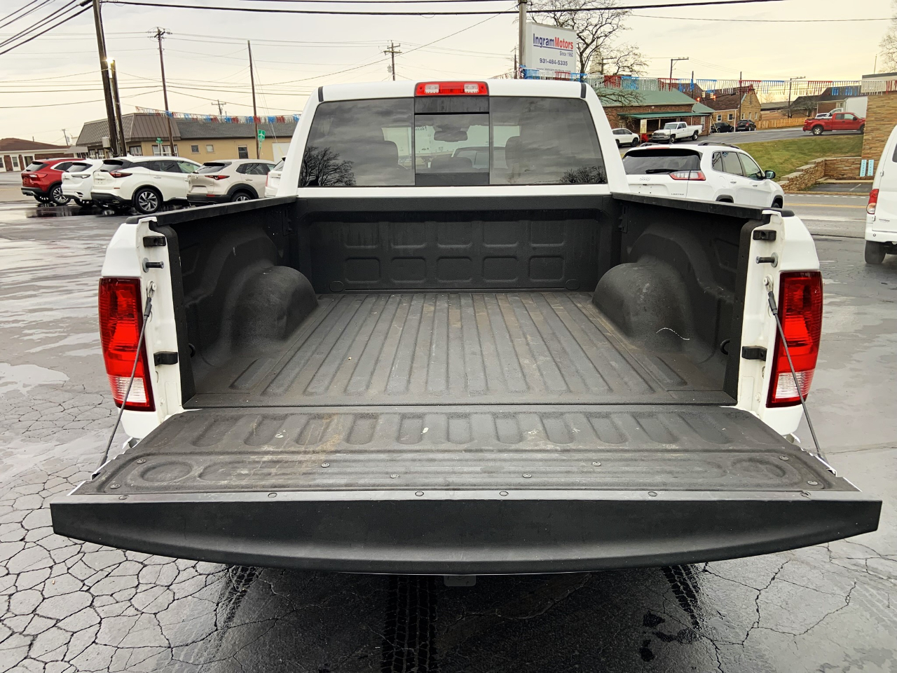 RAM 1500 Classic SLT 4x4 Crew Cab 5'7" Box 2020