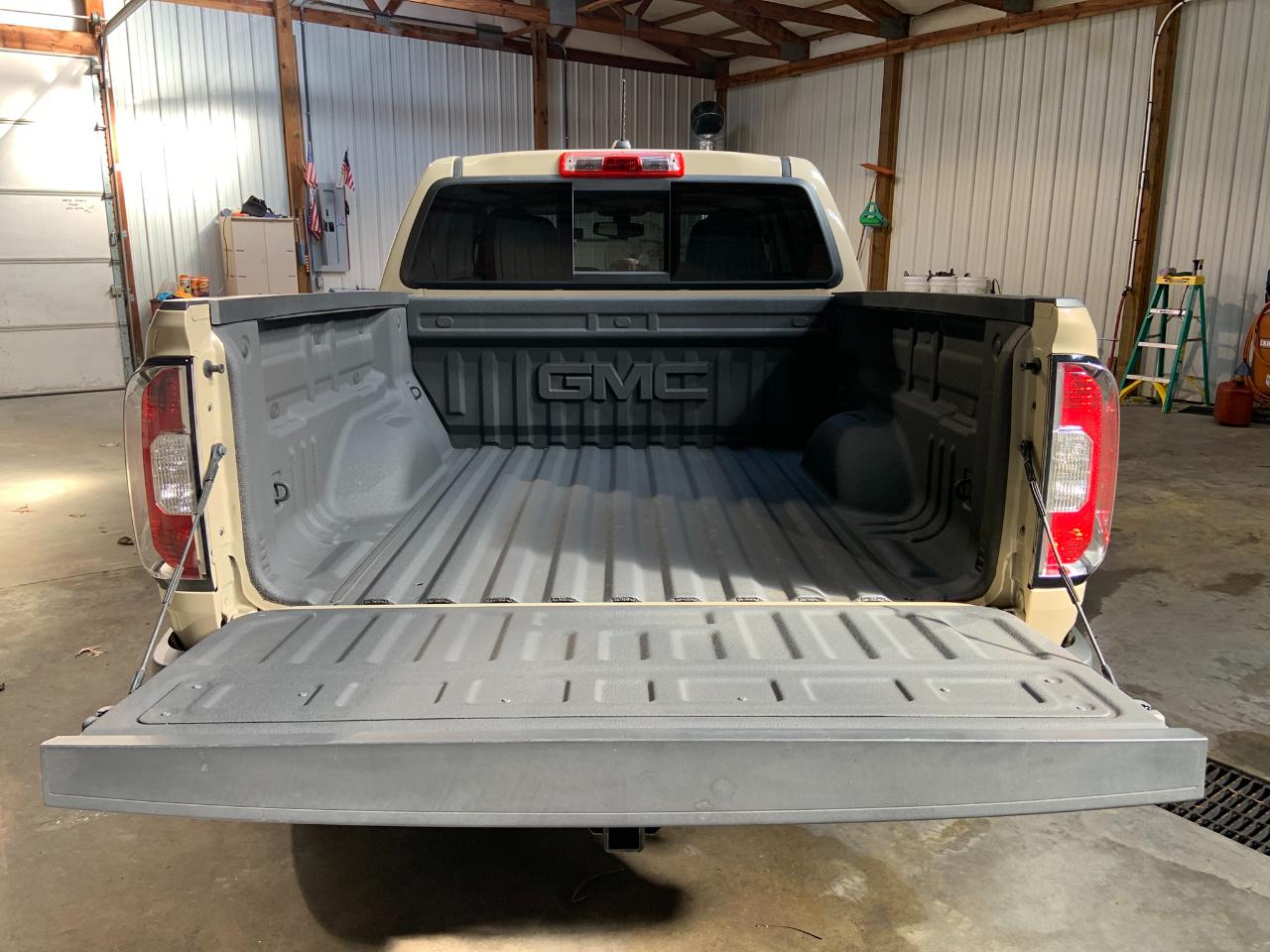 GMC Canyon 4WD Crew Cab 128" AT4 w/Cloth 2021