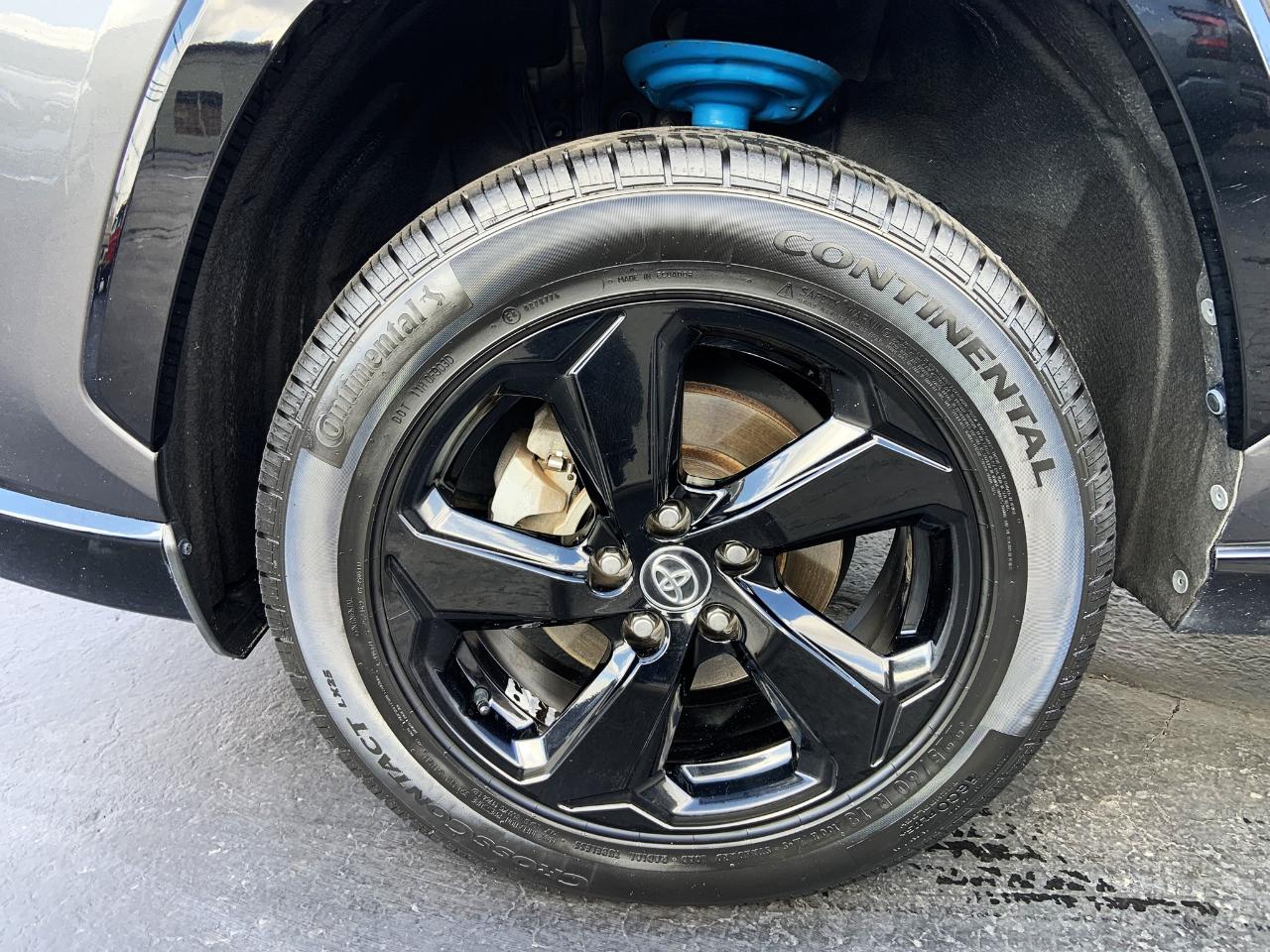 Toyota RAV4 Hybrid XSE AWD (Natl) 2020