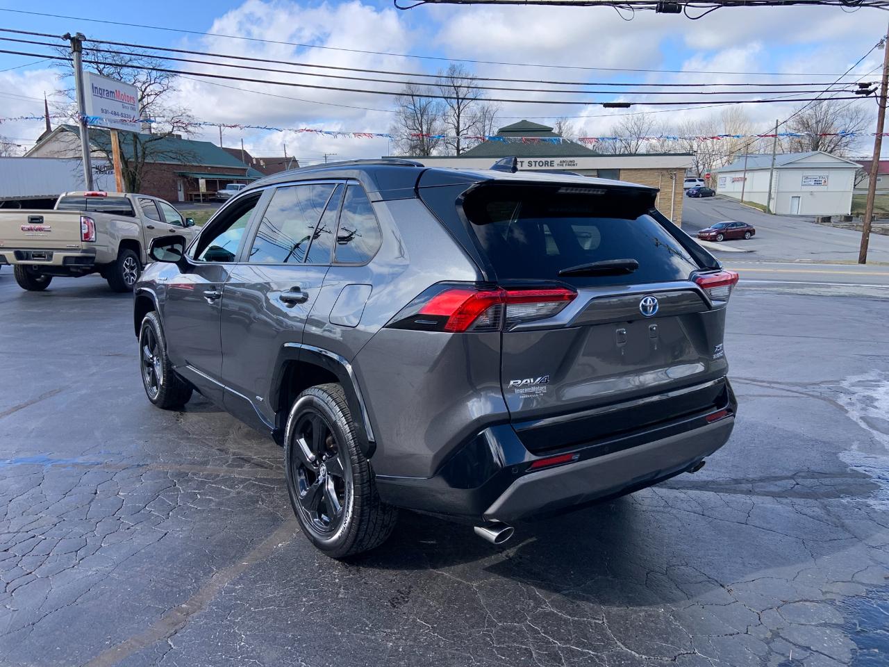 Toyota RAV4 Hybrid XSE AWD (Natl) 2020