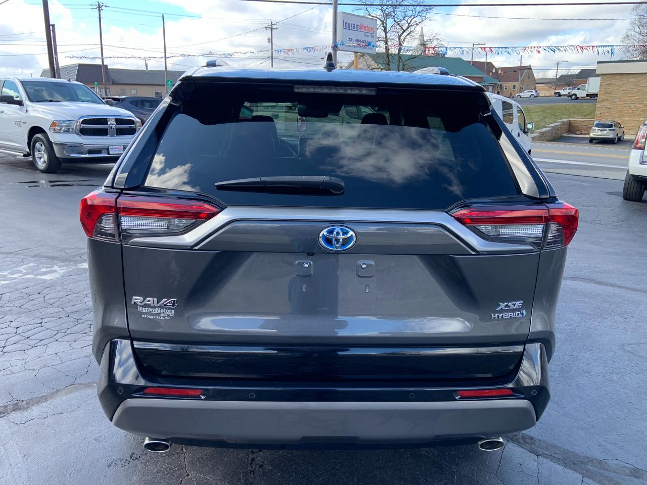 Toyota RAV4 Hybrid XSE AWD (Natl) 2020
