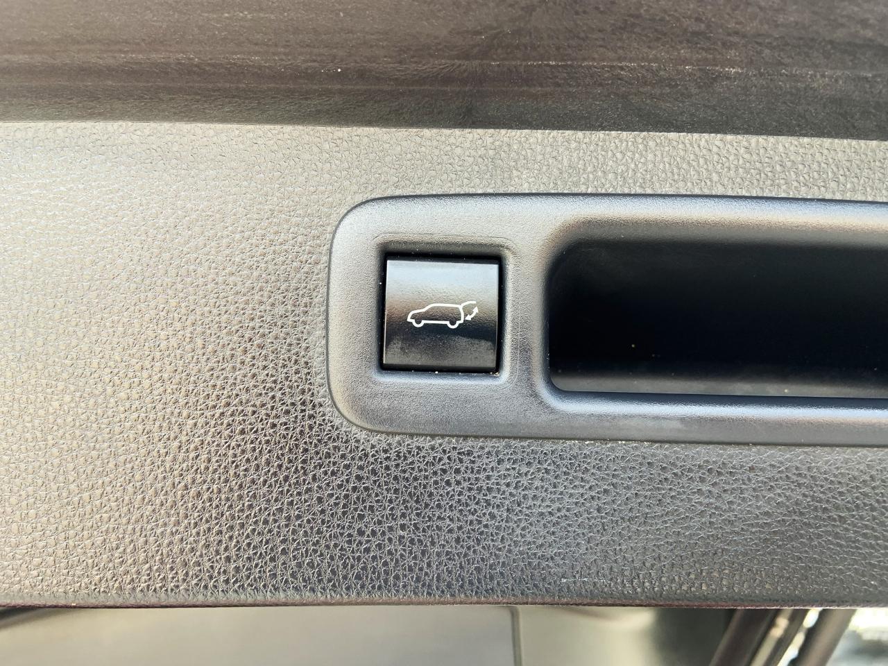 Toyota Highlander XLE FWD (Natl) 2020