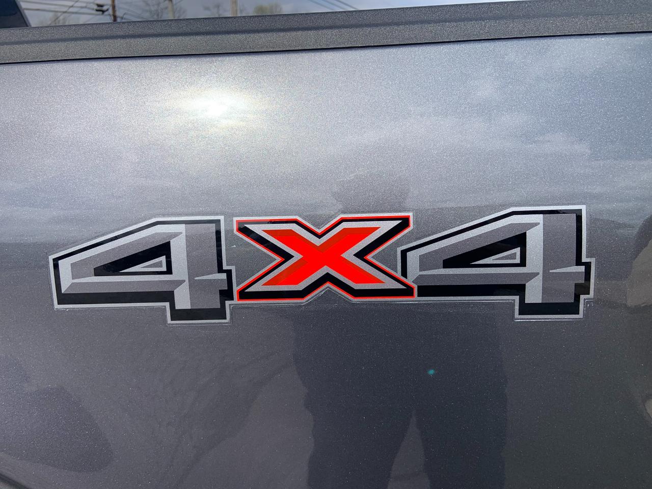 Ford F-150 XLT 4WD SuperCrew 5.5' Box 2022