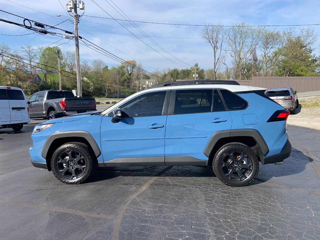 Toyota RAV4 TRD Off Road AWD (Natl) 2022