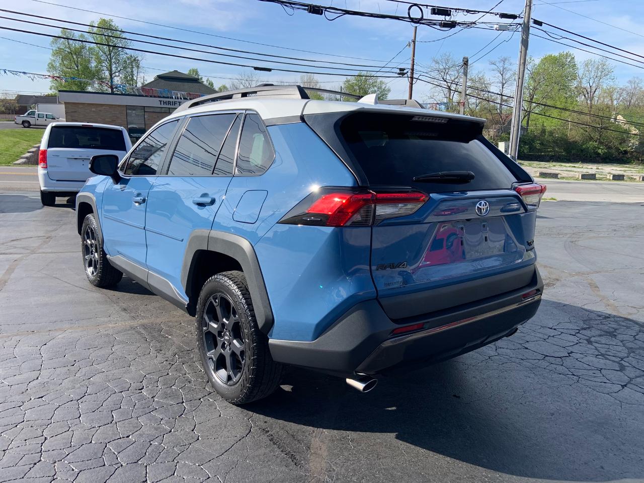 Toyota RAV4 TRD Off Road AWD (Natl) 2022