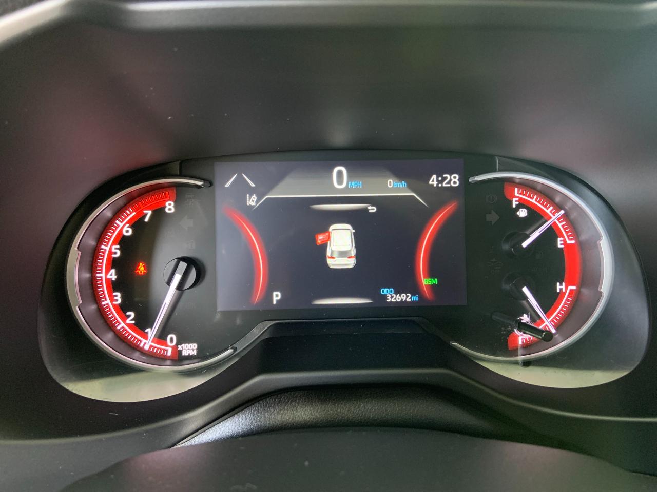 Toyota RAV4 TRD Off Road AWD (Natl) 2022