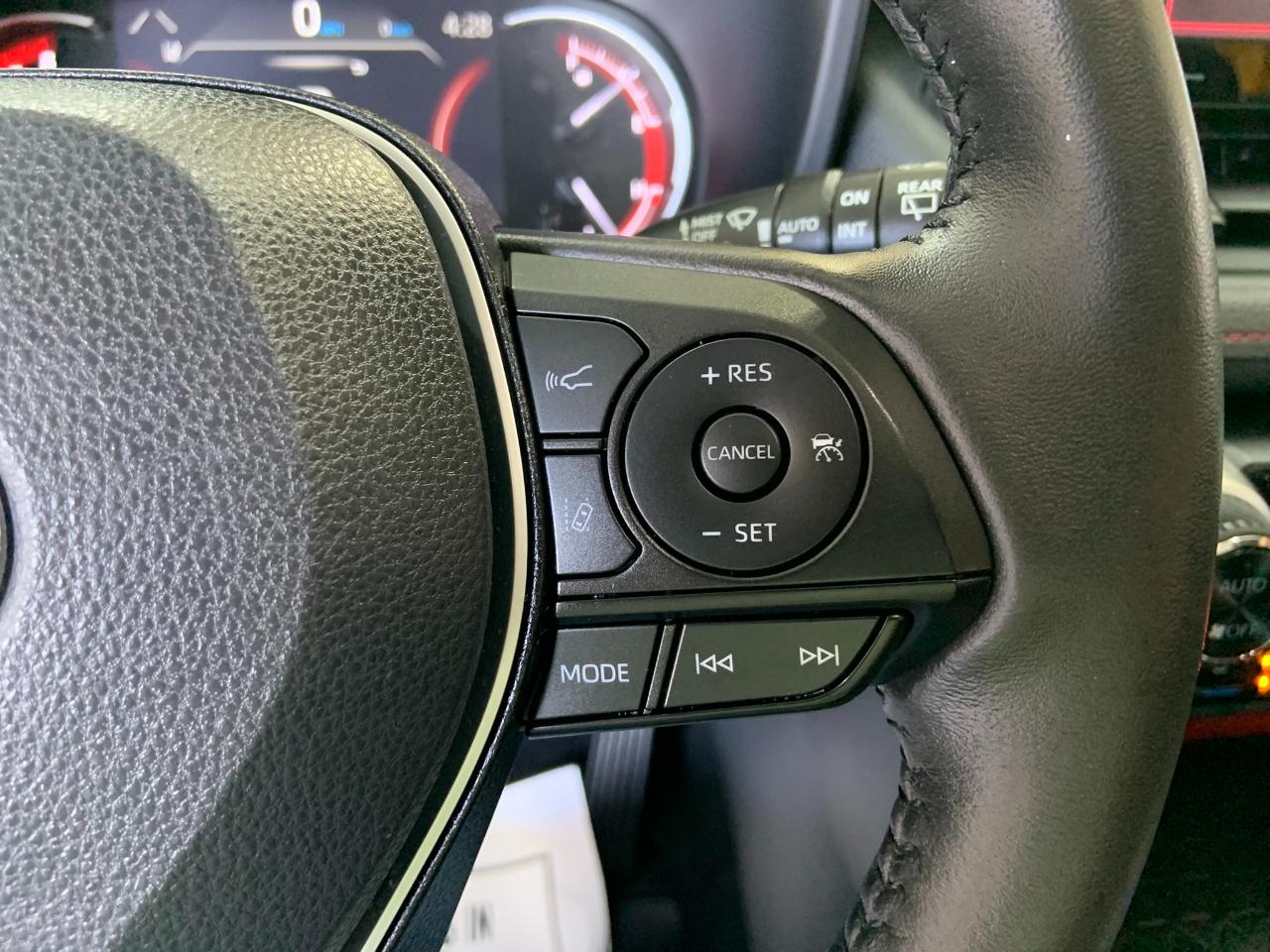 Toyota RAV4 TRD Off Road AWD (Natl) 2022