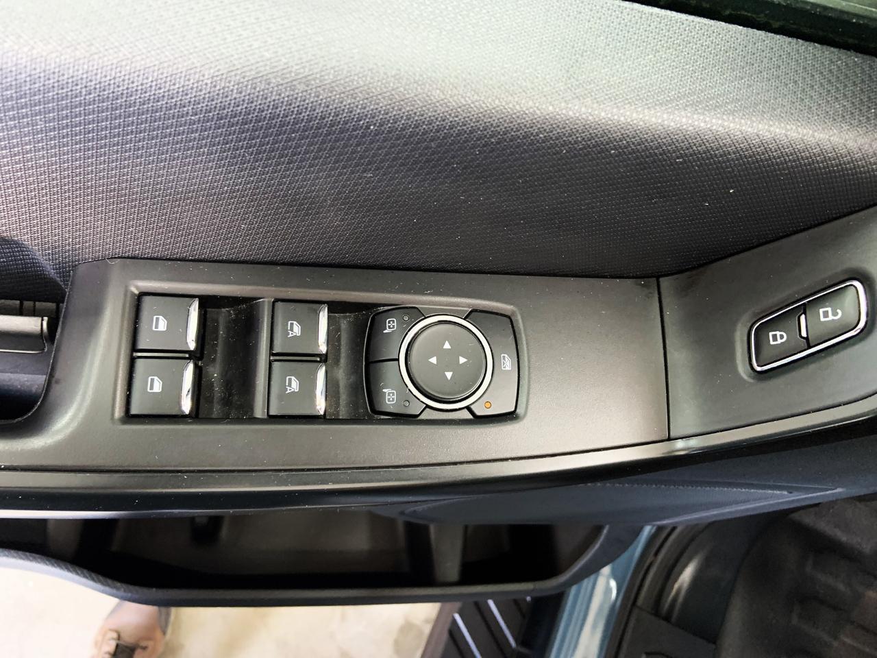 Ford F-150 XLT 4WD SuperCab 8' Box 2023