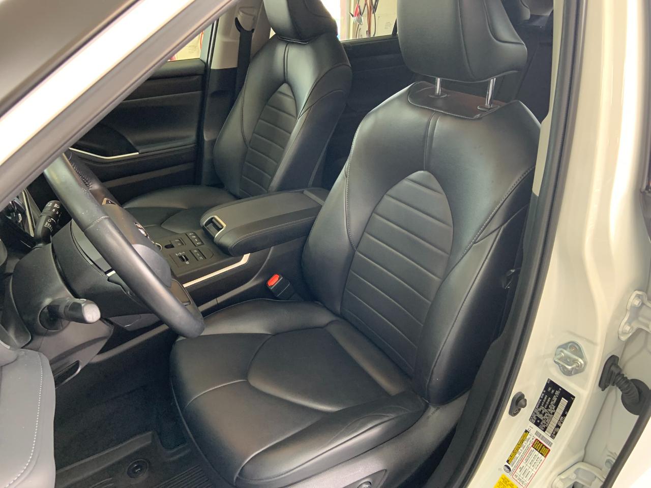 Toyota Highlander XLE AWD (Natl) 2022