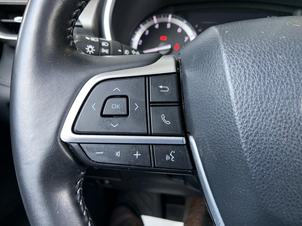 Toyota Highlander XLE AWD (Natl) 2022